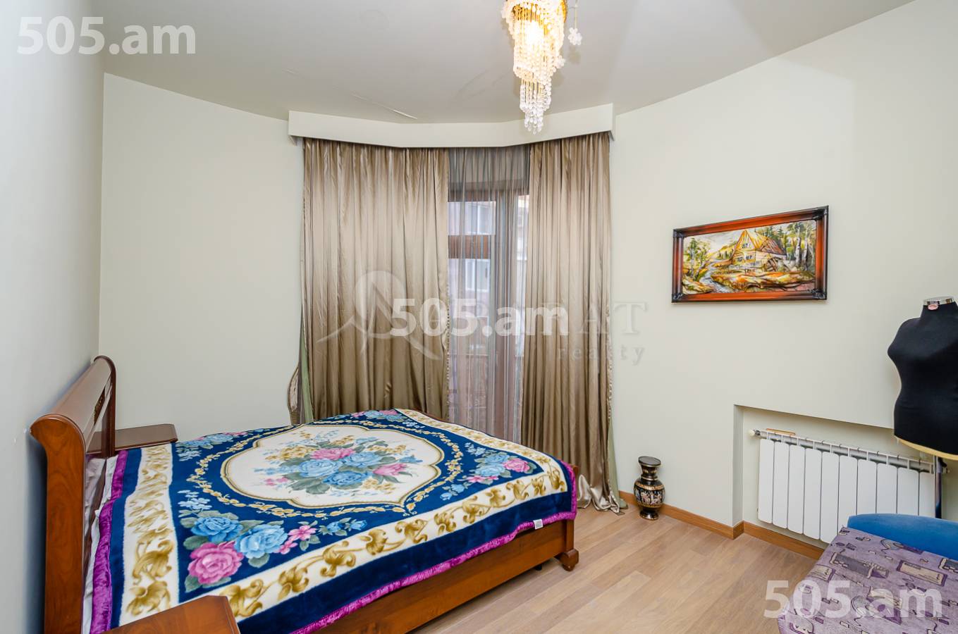 4 սենյականոց բնակարան  Այգեձորի փող, Արաբկիր Երևան, 155339