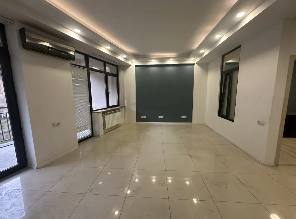 3 bedroom apartment for sale Vardanants St, Center Yerevan, 159927