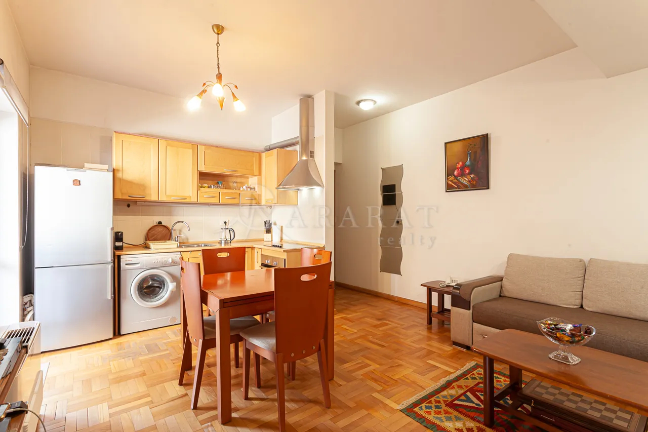 2 սենյականոց բնակարան վարձով Կողբացու փող, Կենտրոն Երևան, 158129