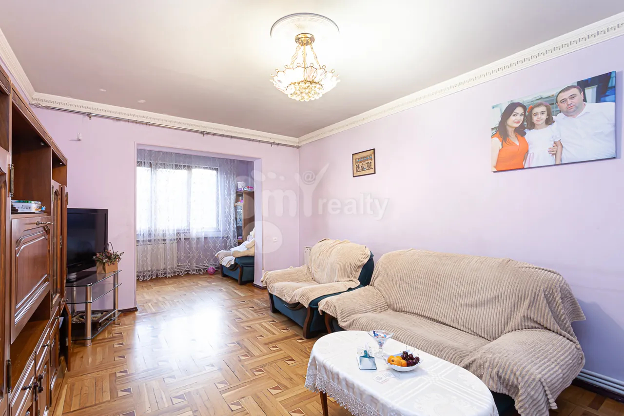 3 bedroom apartment for sale A. Khachatrian St, Arabkir Yerevan, 160835