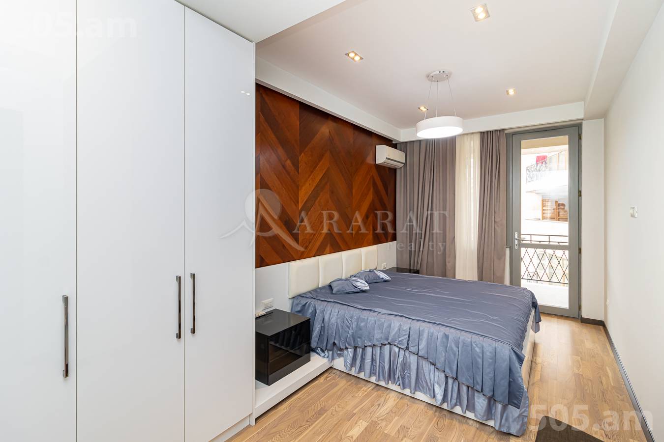 3 bedroom apartment for sale خیابان هانراپتوتیان, مرکز شهر ایروان, 149466