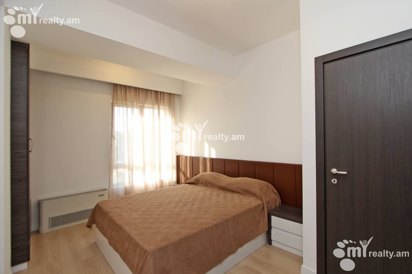 3 bedroom apartment for rent Leo St, Center Yerevan, 158217