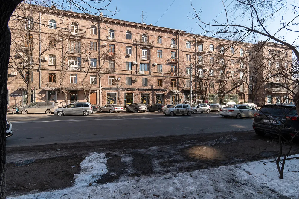 3-bedroom/apartment-for-sale/Baghramyan+Ave+%28Kentron%29/Center/Yerevan