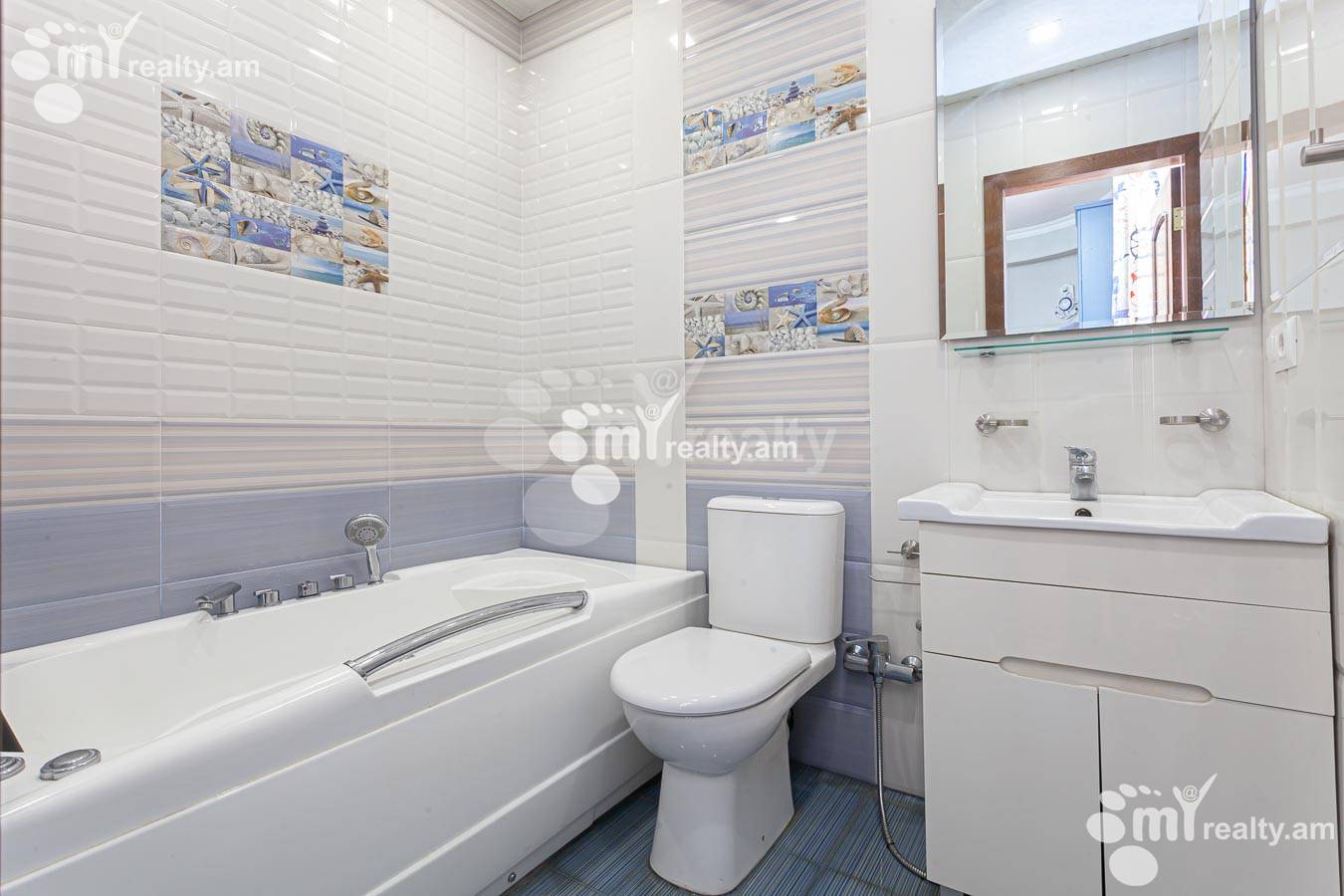 4 սենյականոց բնակարան  Սասնա Ծռեր փող., Դավթաշեն Երևան, 155027