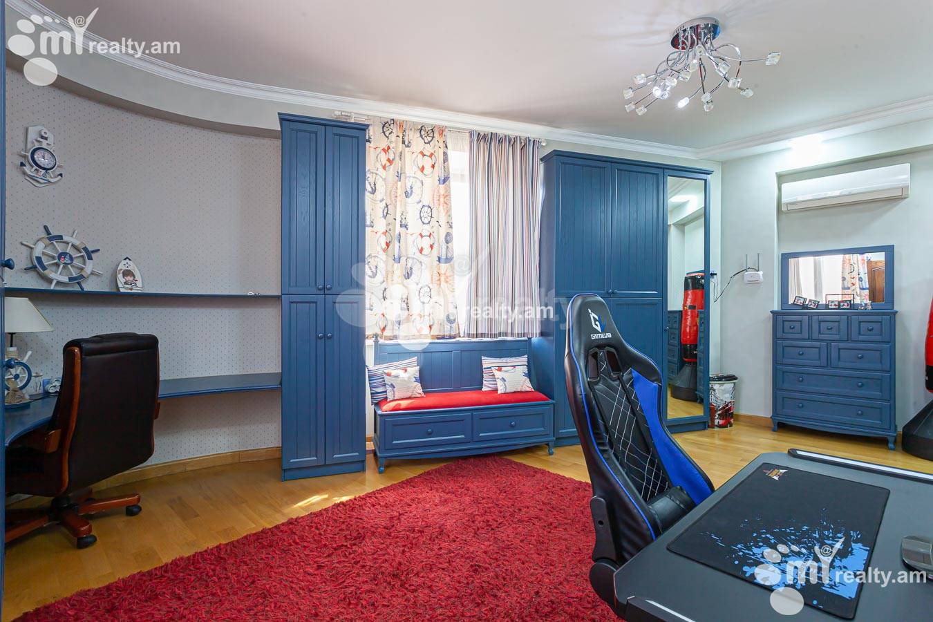 4 սենյականոց բնակարան  Սասնա Ծռեր փող., Դավթաշեն Երևան, 155027