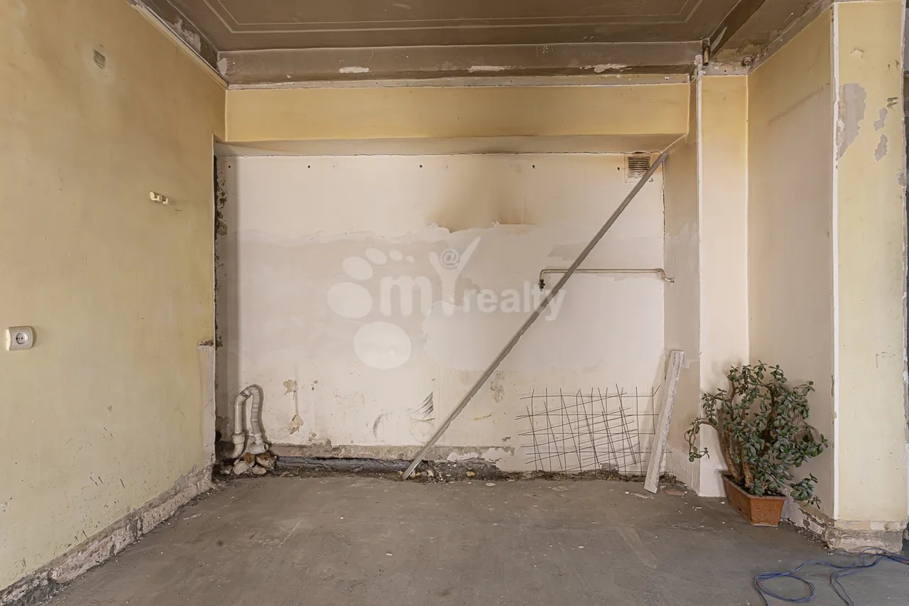 3 bedroom apartment for sale Mashtots Ave, Center Yerevan, 157874