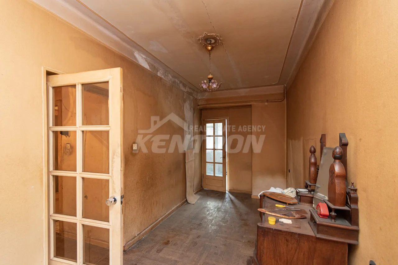 2 bedroom apartment for sale Mashtots Ave, Center Yerevan, 158625
