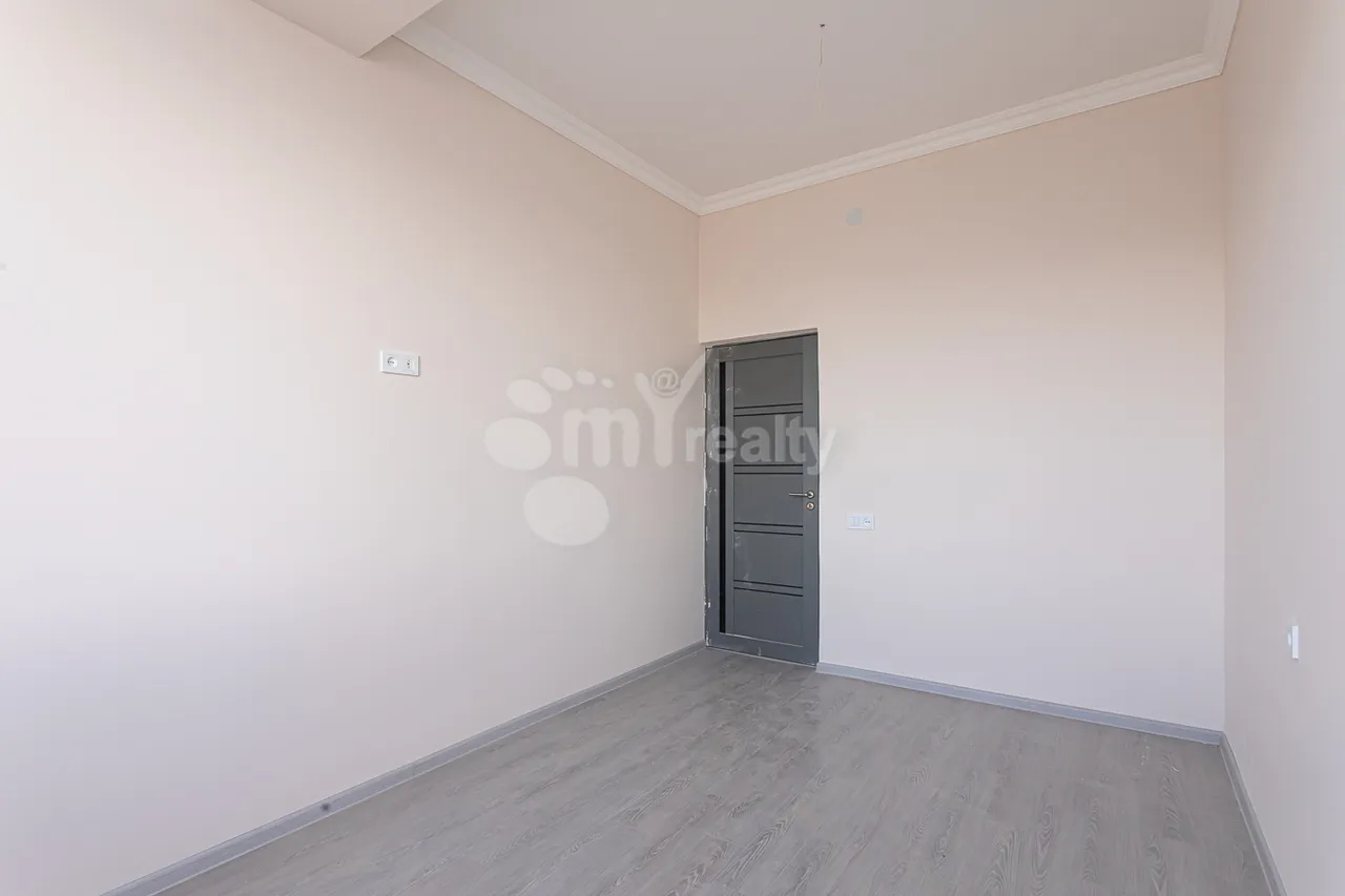 2 սենյականոց բնակարան վարձով Ադոնց փող, Արաբկիր Երևան, 159453