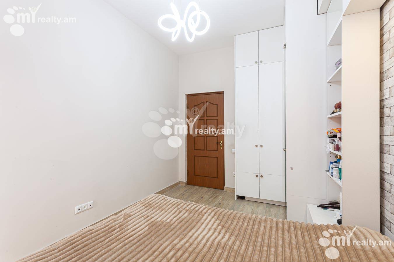 4 սենյականոց բնակարան  Արաբկիր 17րդ փող, Արաբկիր Երևան, 143127