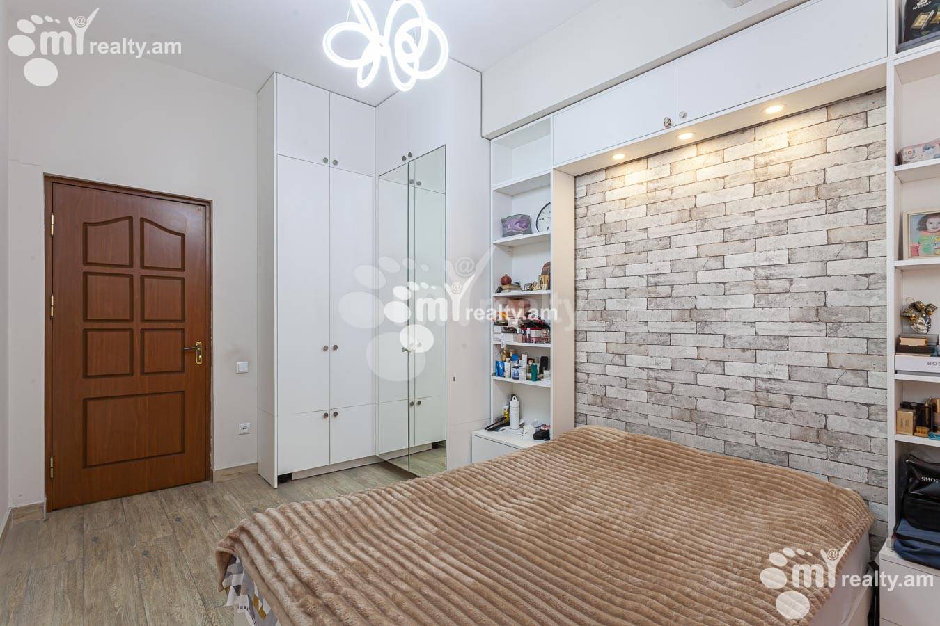 4 սենյականոց բնակարան  Արաբկիր 17րդ փող, Արաբկիր Երևան, 143127