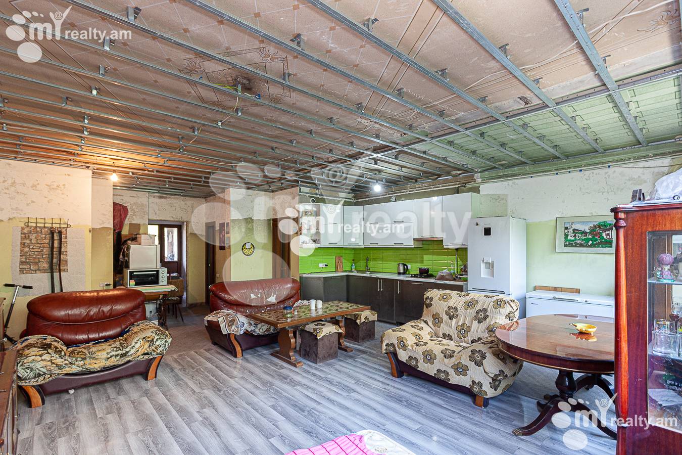 3 bedroom apartment for sale Kajaznuni St, Center Yerevan, 135913