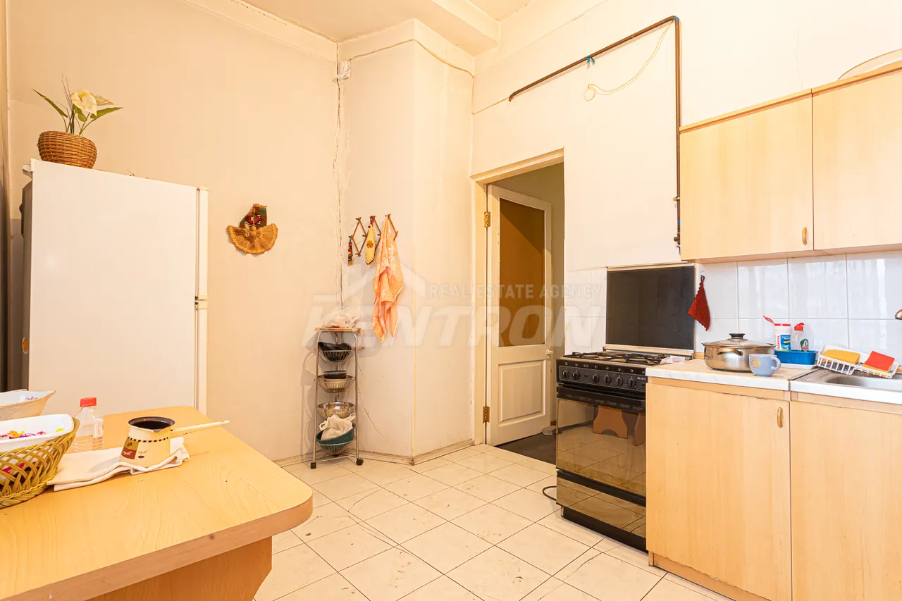 2 bedroom apartment for sale Tumanyan St, Center Yerevan, 159141