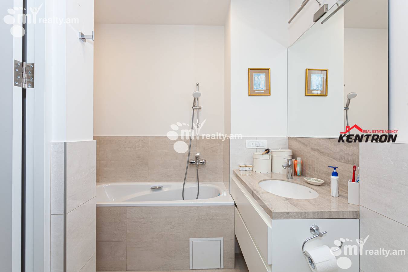 4 bedroom apartment for sale خیابان آنتارایین, مرکز شهر ایروان, 129594