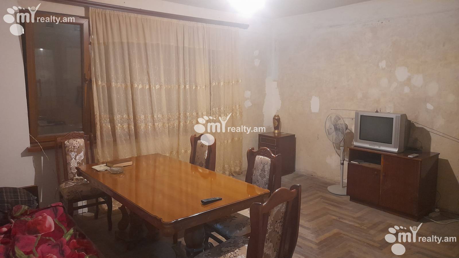 Купить 3 комнатную квартиру Xаxаx Дон ул, Эребуни Ереван, 150007