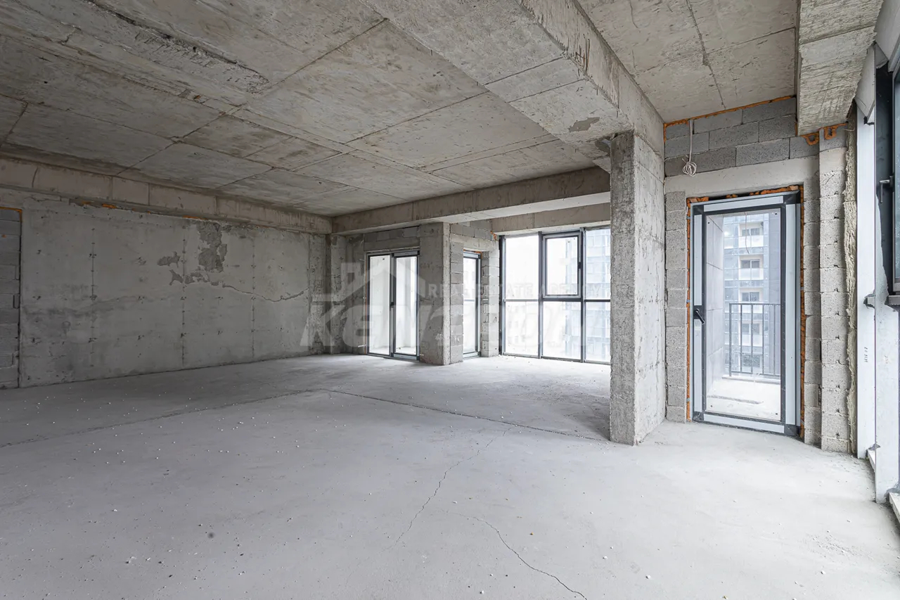 3 bedroom apartment for sale Komitas Ave, Arabkir Yerevan, 159371