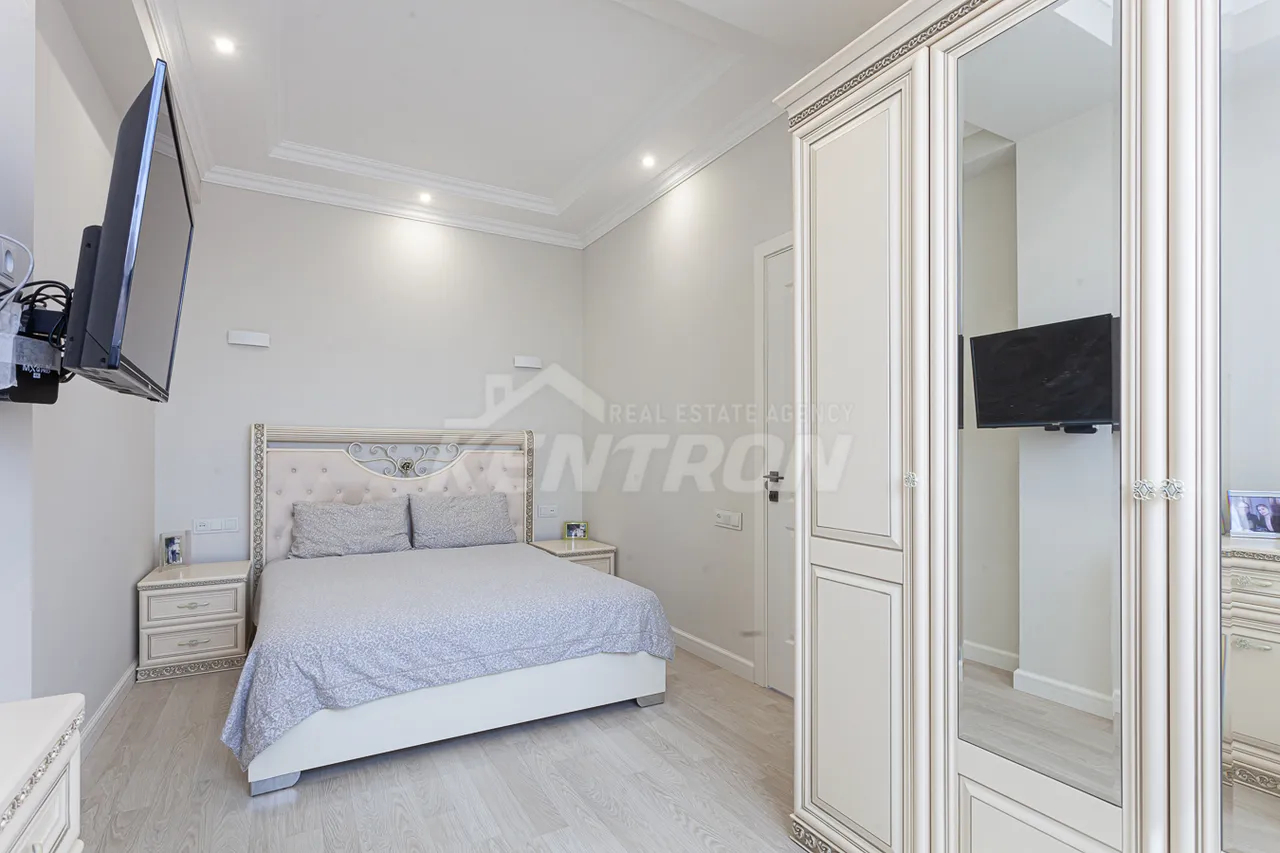 3 bedroom apartment for sale خیابان میکویان, داوتاشِن ایروان, 157184