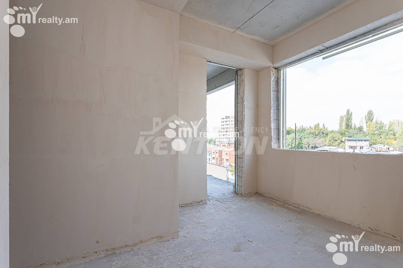 Купить 4 комнатную квартиру Севкареци Сако ул, Арабкир Ереван, 157057