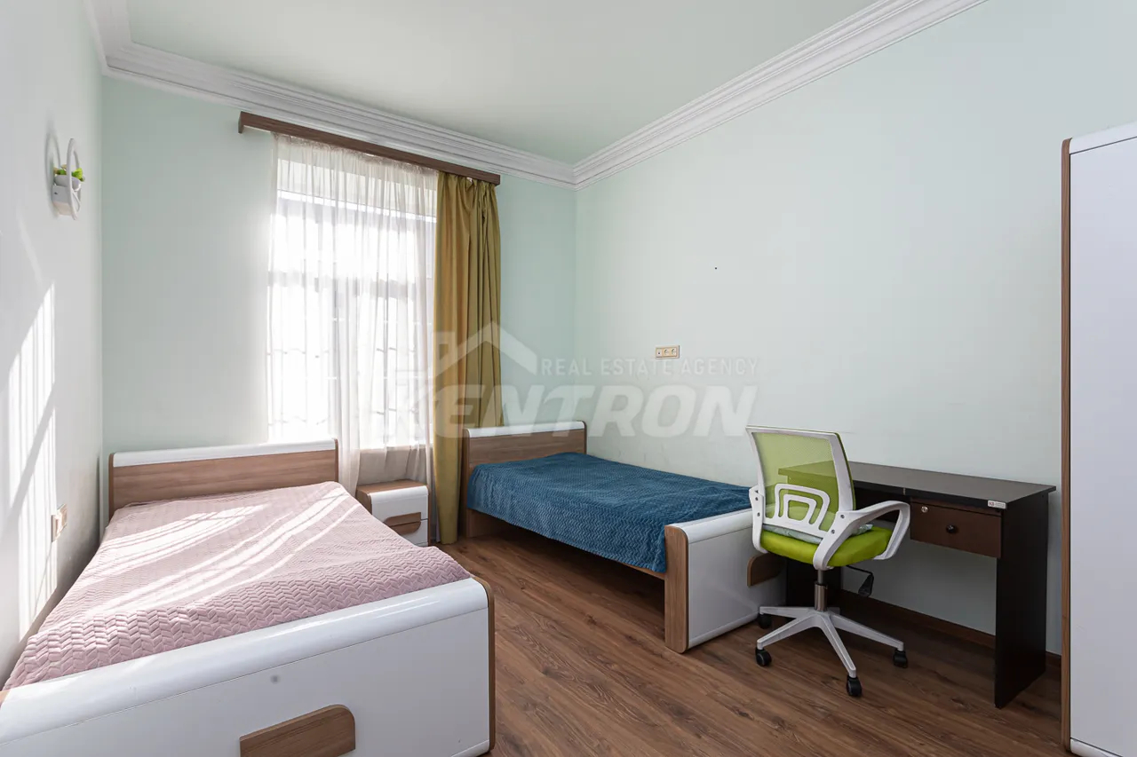 3 սենյականոց բնակարան վարձով Կասյան փող, Արաբկիր Երևան, 157539