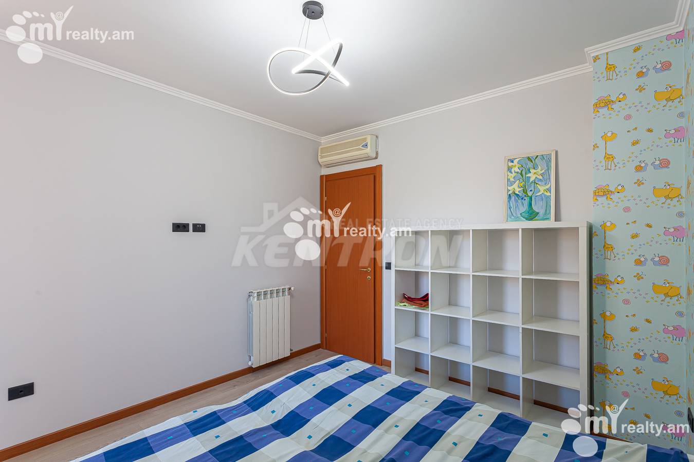 4 bedroom apartment for rent خیابان م. خورِناتسی, مرکز شهر ایروان, 154627