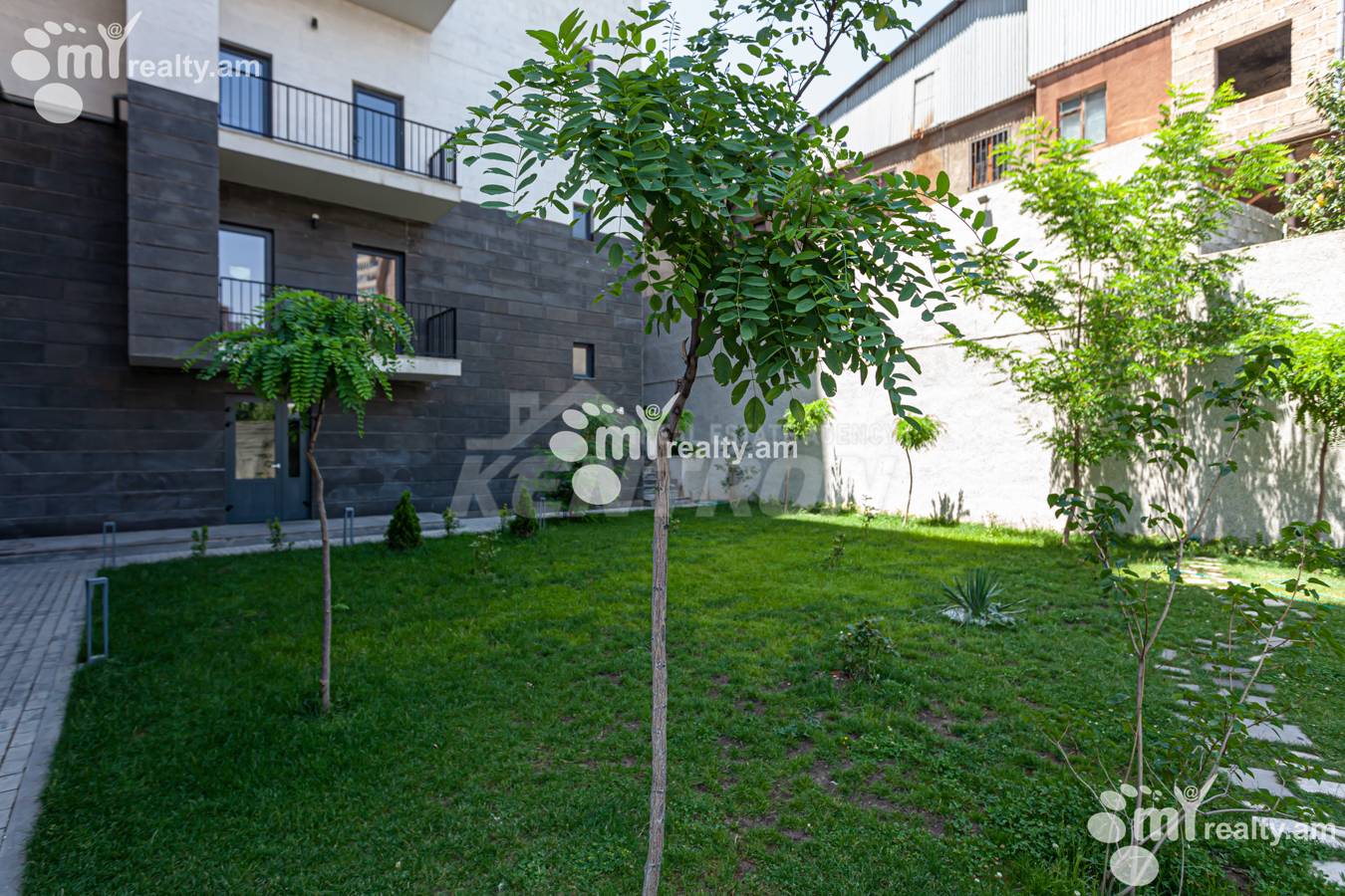 3 սենյականոց բնակարան  Արաբկիր 25րդ փող, Արաբկիր Երևան, 151639