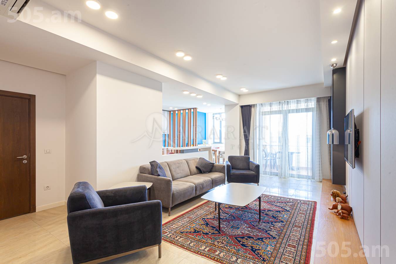 4 սենյականոց բնակարան  Անտառային փող, Կենտրոն Երևան, 154416