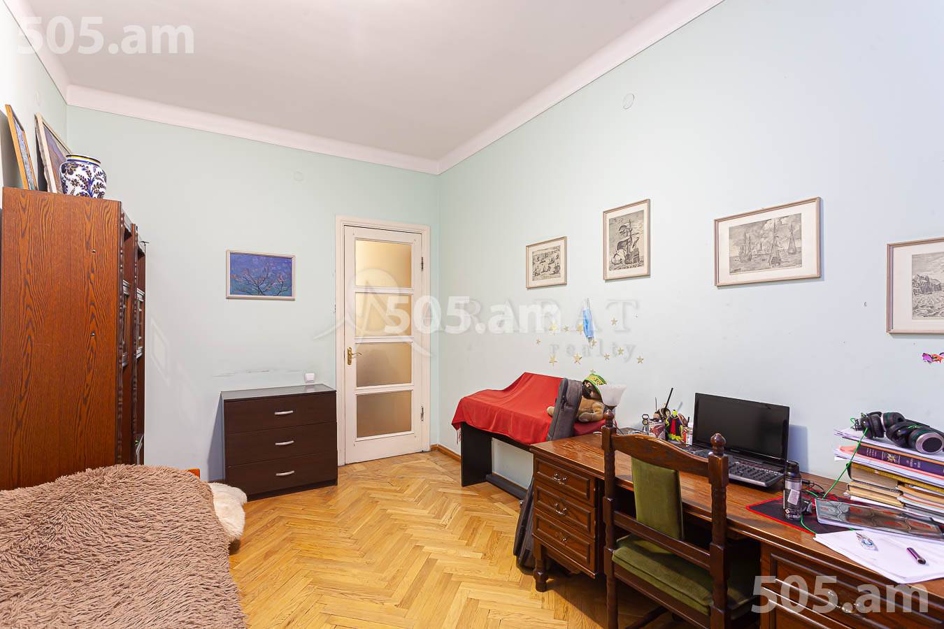 4 bedroom apartment for sale Zarobyan St, Center Yerevan, 154670