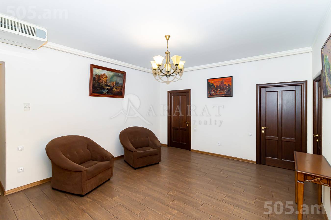 4 bedroom apartment for sale Aram St, Center Yerevan, 154641