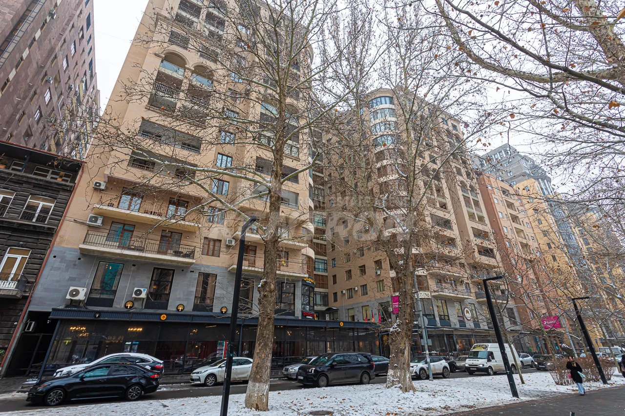 4 bedroom apartment for sale Aram St, Center Yerevan, 159223