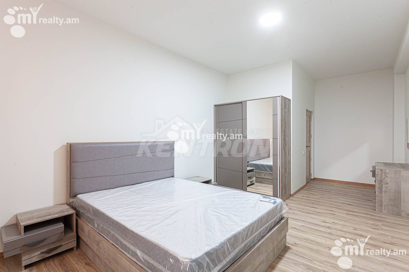 3 bedroom apartment for rent خیابان آرگیشتی, مرکز شهر ایروان, 154364