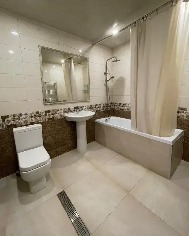 3 bedroom apartment for rent Paronyan St, Center Yerevan, 161477
