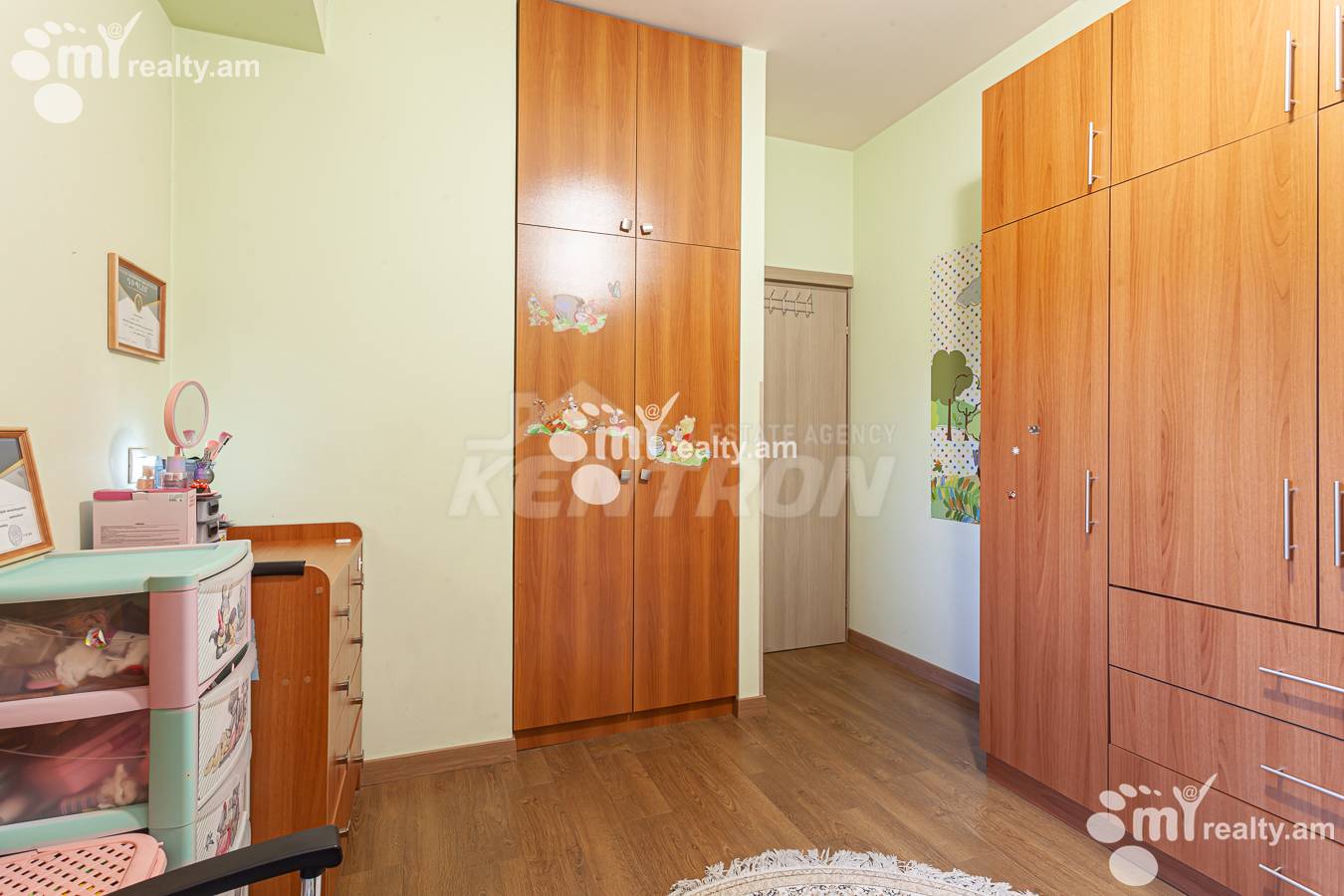 3 bedroom apartment for sale خیابان لئو, مرکز شهر ایروان, 155910