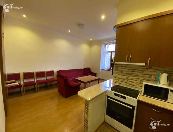 2-senyakanoc-bnakaran-vacharq-Yerevan-Center