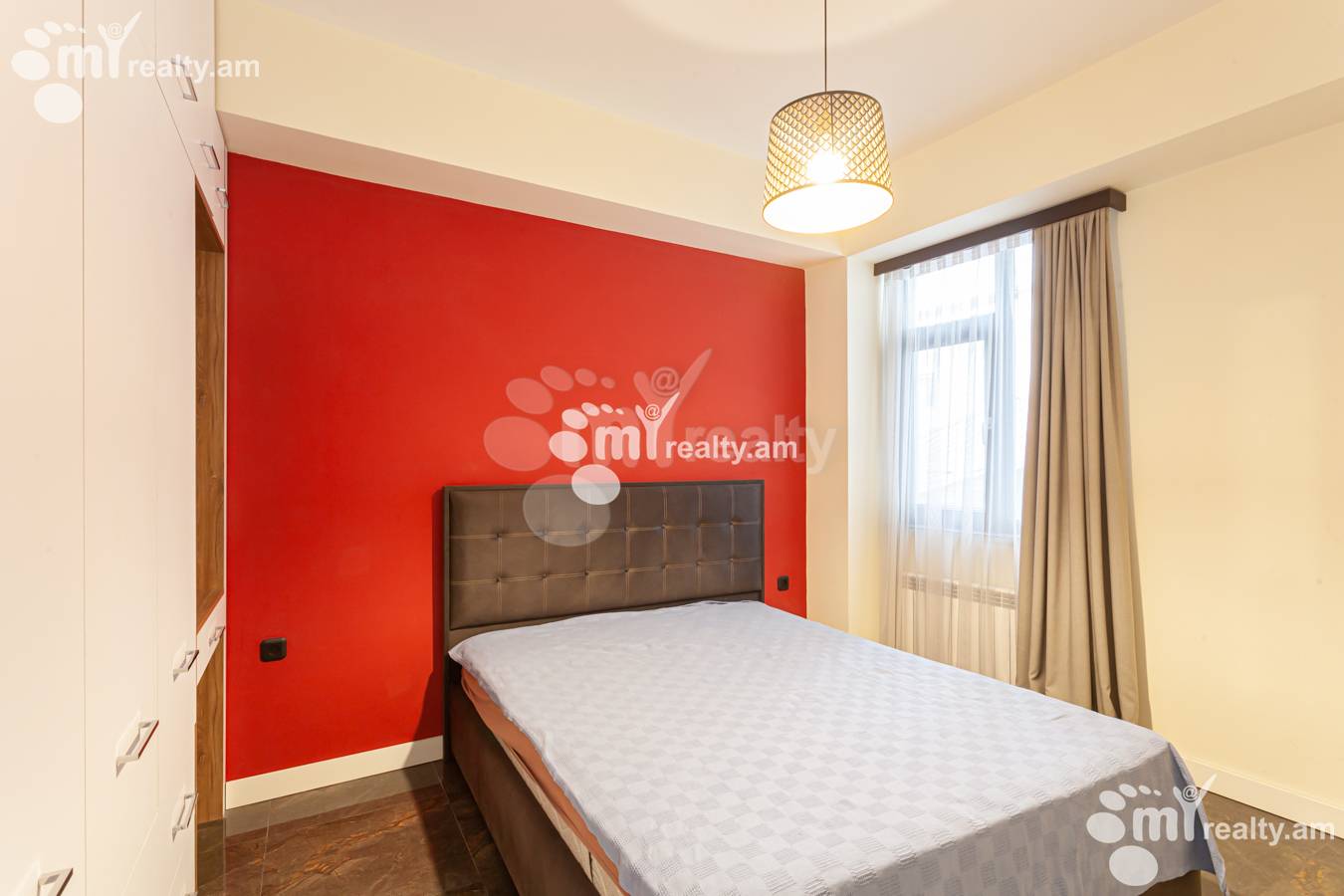 2 սենյականոց բնակարան  Զարոբյան(Զարուբյան) փող, Կենտրոն Երևան, 149597