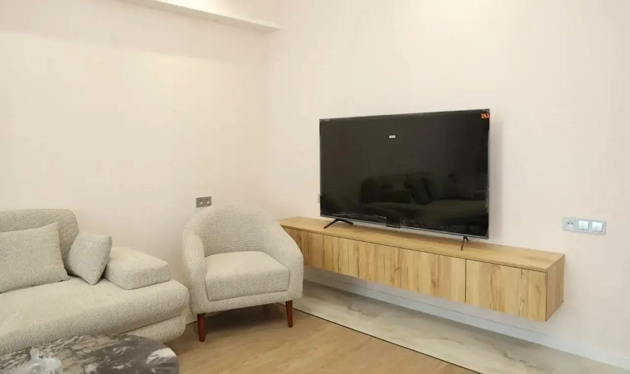 2 bedroom apartment for rent خیابان آرشاکونیاک, مرکز شهر ایروان, 161361