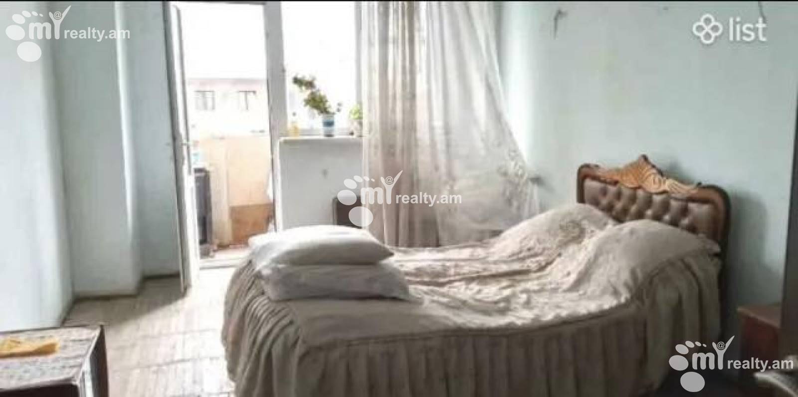 Купить 3 комнатную квартиру Нар Дос ул, Центр Ереван, 155313