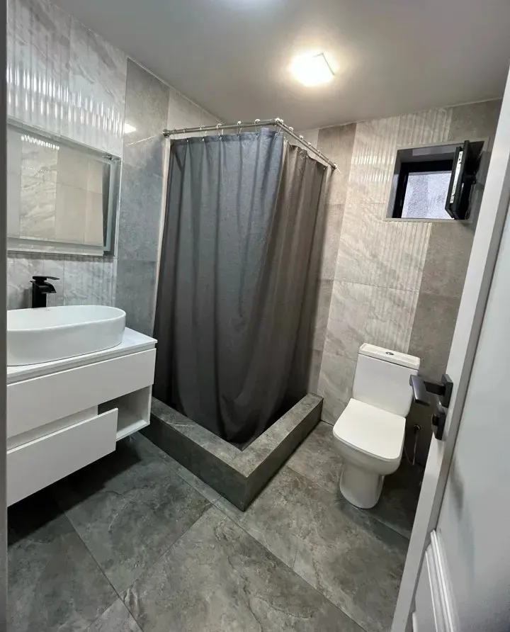 House for sale خیابان لوکاشین, آچاپنیاک ایروان, 161303