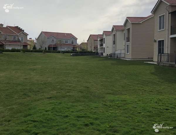 vardzov-tun/Vahakni+District/Vahagni+district/Yerevan