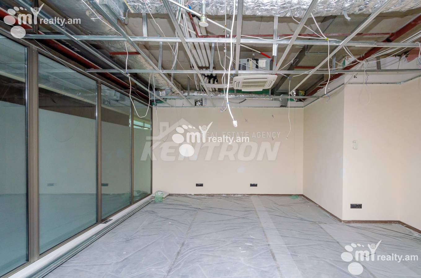 Снять коммерческoе помещение Г.Лусаворич ул, Центр Ереван, 153214