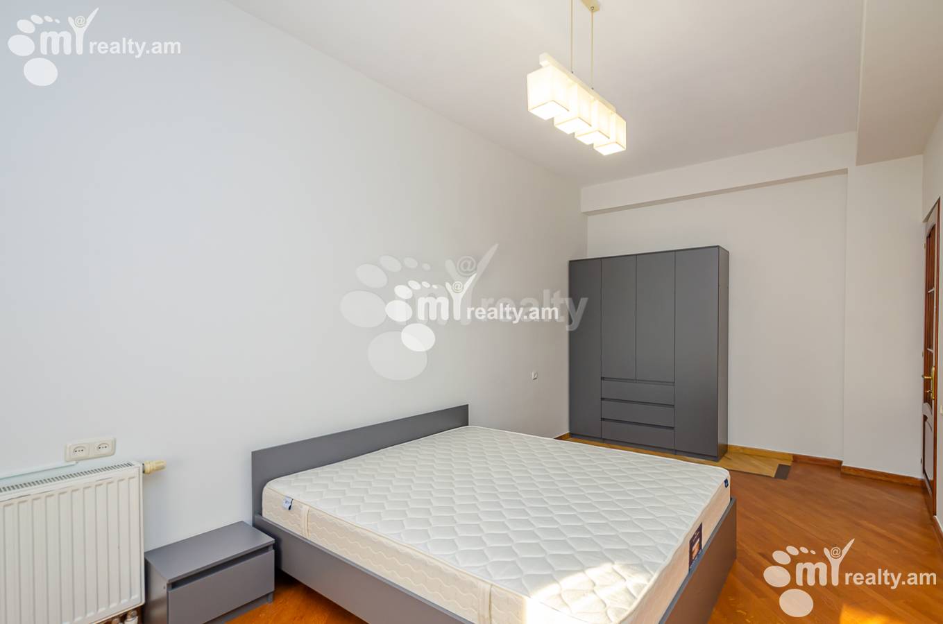 4 bedroom apartment for rent Yekmalyan St, Center Yerevan, 153466