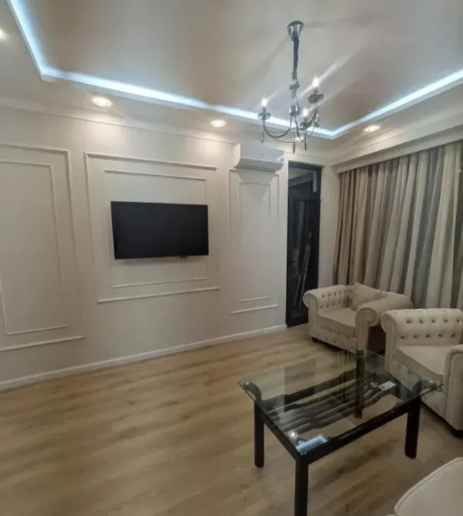 2 bedroom apartment for rent خیابان گِریبودوف, عربگیر ایروان, 161953