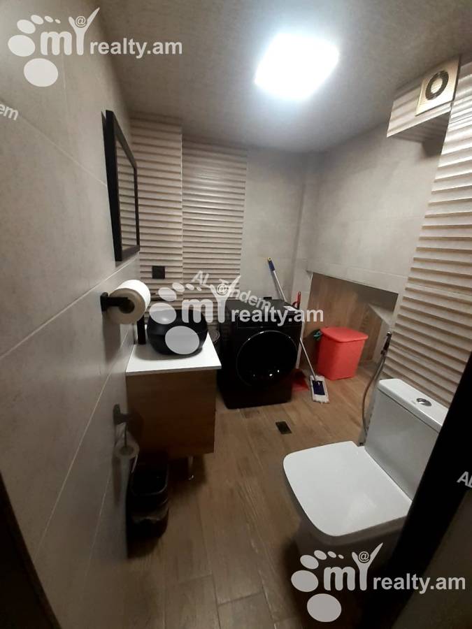 2 bedroom apartment for sale خیابان واهر. پاپازیان, عربگیر ایروان, 134601