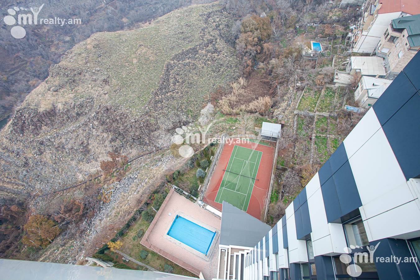 4 սենյականոց բնակարան  Քեռու փող, Արաբկիր Երևան, 154017