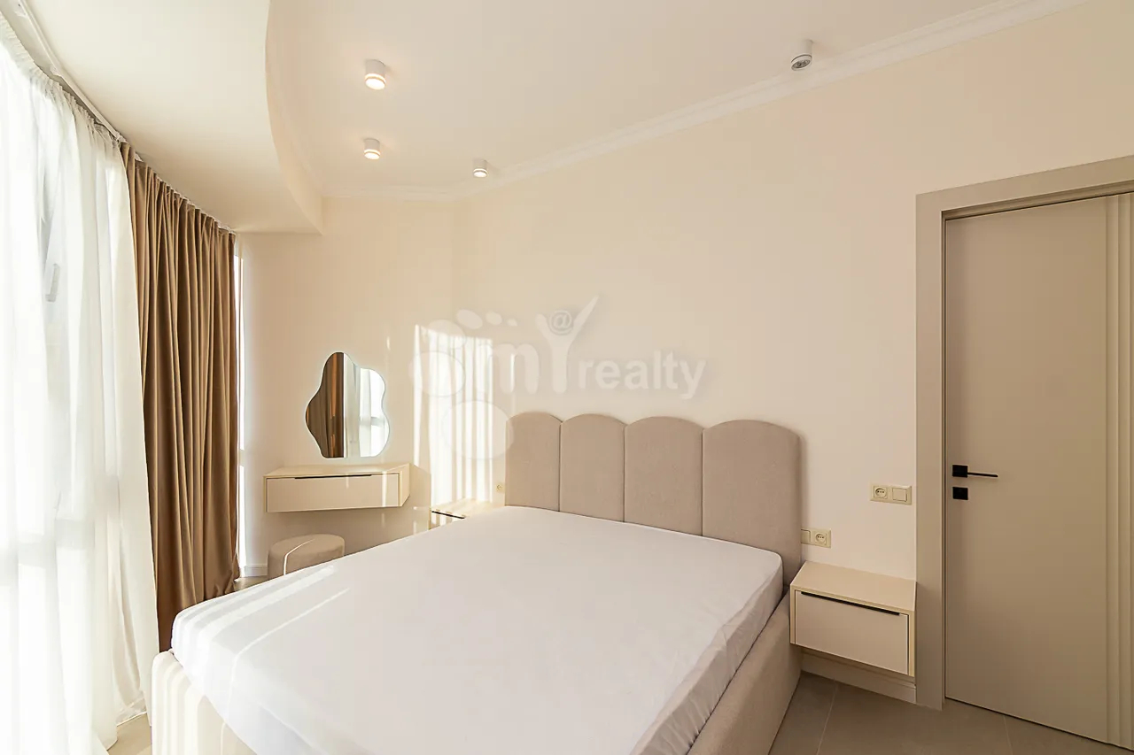3 bedroom apartment for rent Komitas Ave, Arabkir Yerevan, 161818
