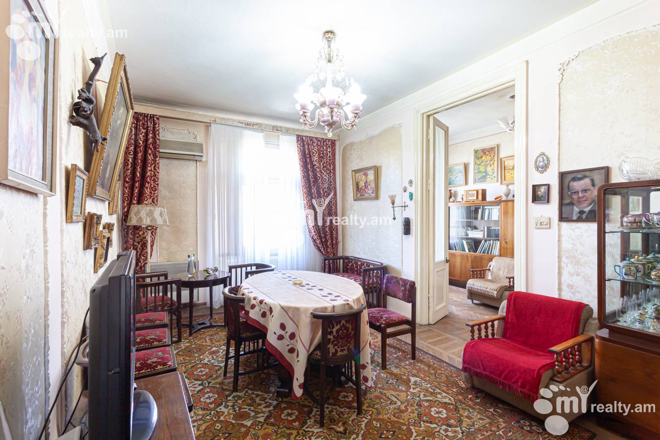 3 սենյականոց բնակարան  Մաշտոցի պող, Կենտրոն Երևան, 141313
