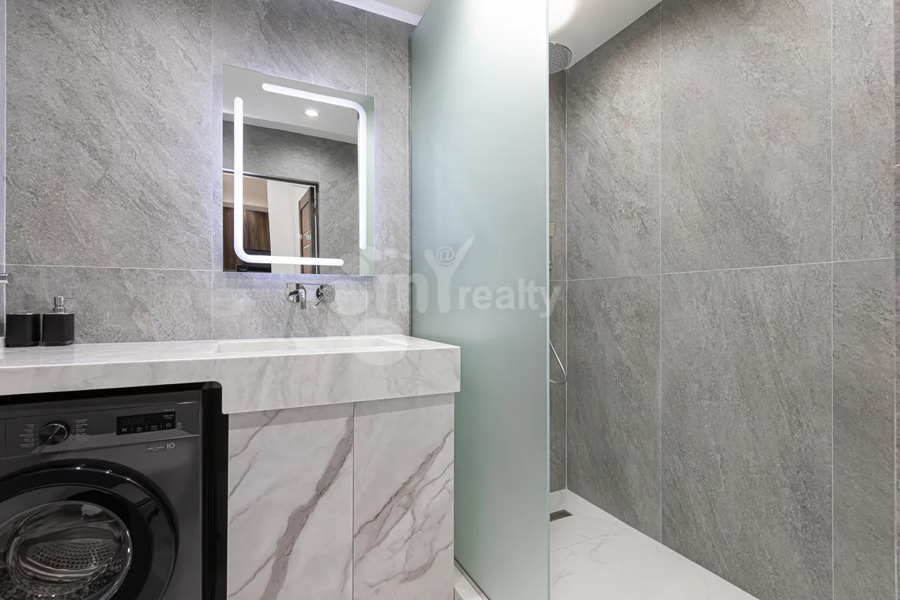 2 bedroom apartment for rent خیابان گِریبودوف, عربگیر ایروان, 159416