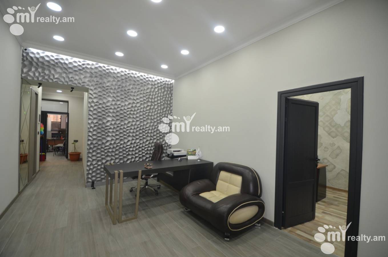 Commercial property for rent Vardanants St, Center Yerevan, 132375
