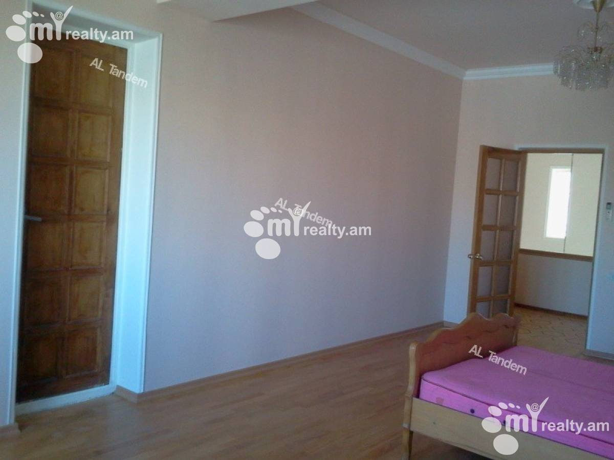 House for rent Barbyus St, Arabkir Yerevan, 155229