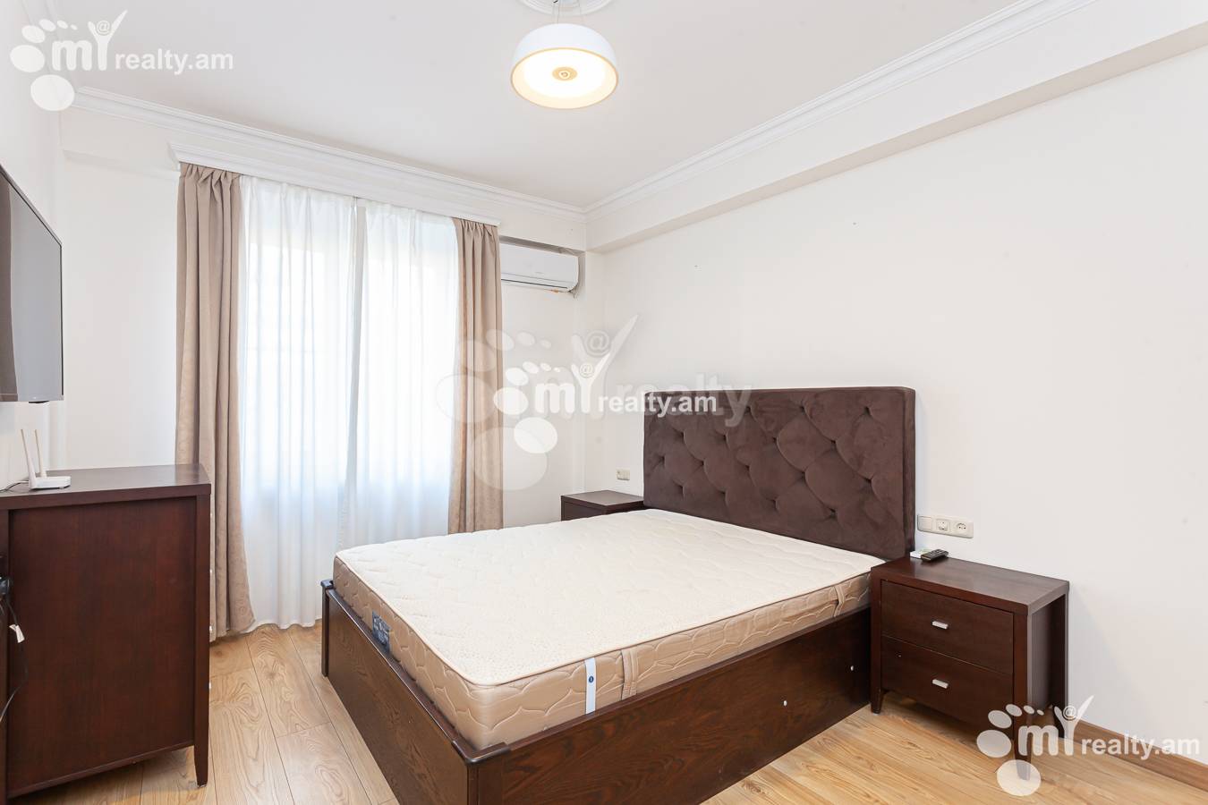 3 bedroom apartment for sale خیابان پوشکین, مرکز شهر ایروان, 154498