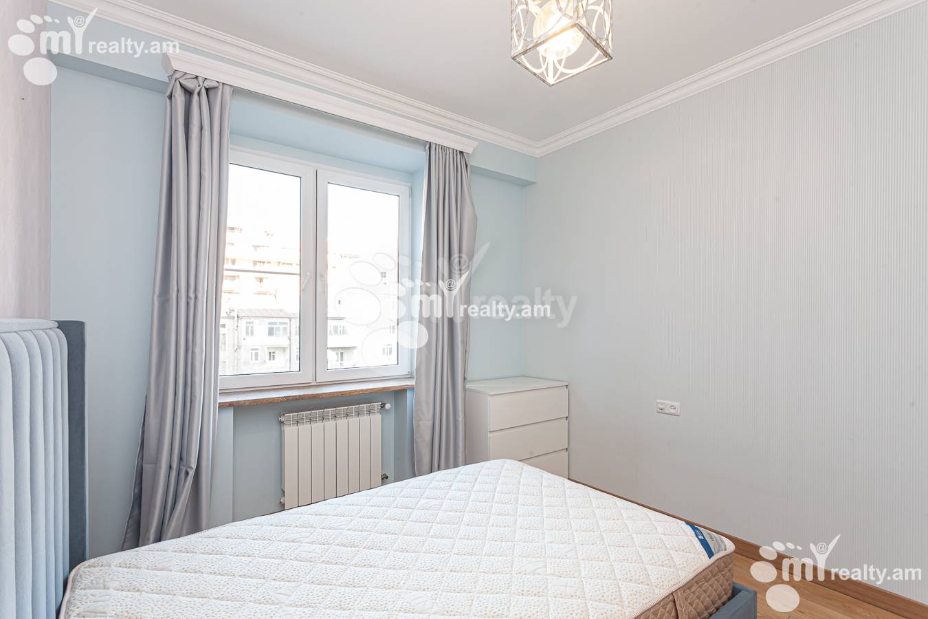 3 bedroom apartment for sale خیابان پوشکین, مرکز شهر ایروان, 154498