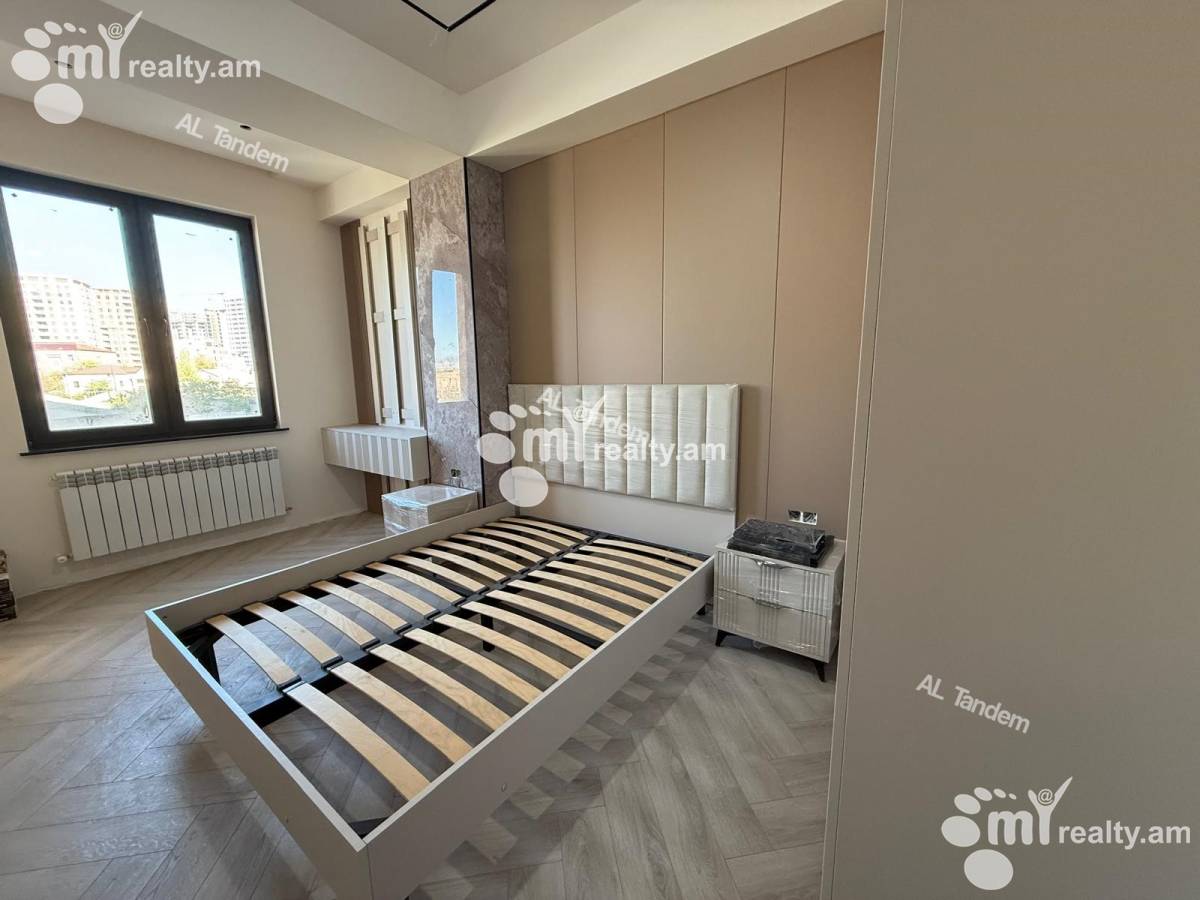 3 bedroom apartment for sale Arghutyan St, Arabkir Yerevan, 156981